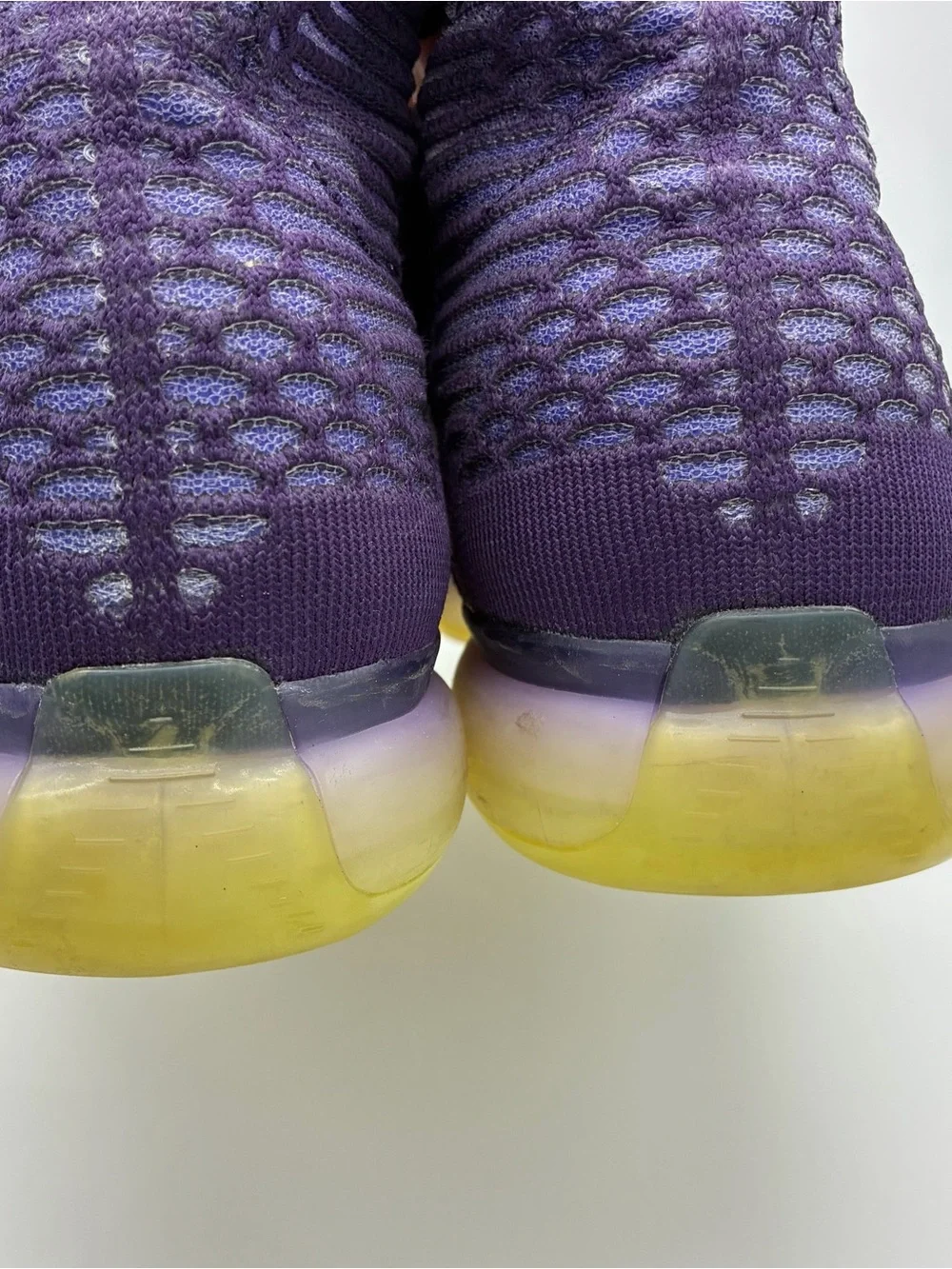 Nike breathable knit